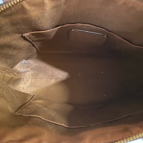 COACH Signature Canvas Zip Top Tote. In excellent condition! - Picture 8 of 9